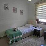Sun Valley Nature Escape By Holidaykeys Apartment *